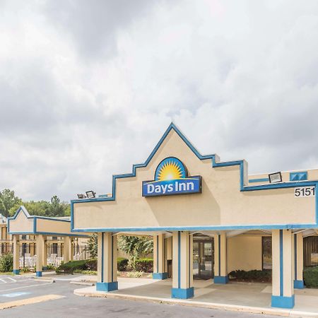 Days Inn By Wyndham Camp Springs Andrews Afb Exterior photo